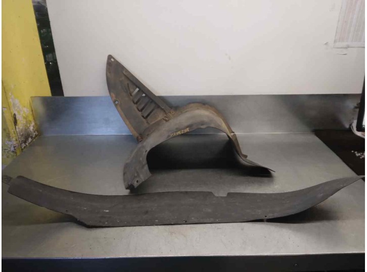 Replacement left front wheel arch for Renault Espace / Grand Espace (JE0) 2.2 dCi Authentique (JE0K/S) OEM reference 