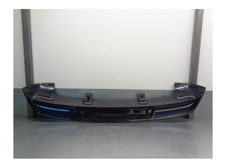 Recambio de aleron trasero para mitsubishi space wagon (n80/n90) 2.4 gdi cat referencia OEM IAM MR349490  