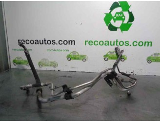 Recambio de amortiguadores capo para hyundai santa fe (bm) 2.2 crdi style 4x4 referencia OEM IAM 811602B010  