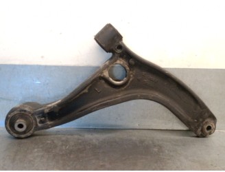 Recambio de brazo suspension inferior delantero izquierdo para nissan nv400 furgoneta (x62, x62b) dci 135 referencia OEM IAM 1C3