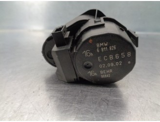 Recambio de motor apertura trampillas climatizador para bmw serie 7 (e65/e66) 3.0 turbodiesel cat referencia OEM IAM 6911826  