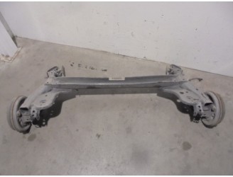 Recambio de puente trasero para ford b-max titanium referencia OEM IAM 1871476 TAMBOR 4 AGUJEROS BURRA 28