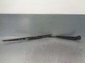 Recambio de brazo limpia trasero para mitsubishi space wagon (n80/n90) 2.4 gdi cat referencia OEM IAM MZ690104  