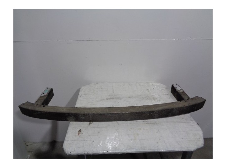 Recambio de refuerzo paragolpes trasero para audi a6 berlina (4f2) referencia OEM IAM 4F0807313D DE ALUMINIO 4 PUERTAS