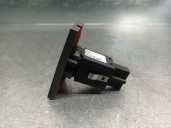 Hazard warning switch replacement part for Opel Signum 2.2 16V DTI CAT (Y 22 DTR / L50) OEM IAM reference 13138255 
