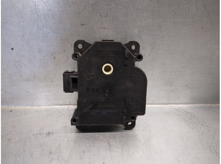 Recambio de motor calefaccion para toyota yaris (_p13_) 1.5 hybrid (nhp130_) referencia OEM IAM CZ113800 2810PLS DENSO