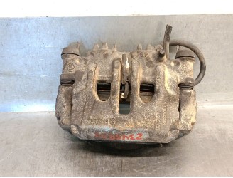 Recambio de pinza freno delantera izquierda para nissan nv400 furgoneta (x62, x62b) dci 135 referencia OEM IAM 410100559R  