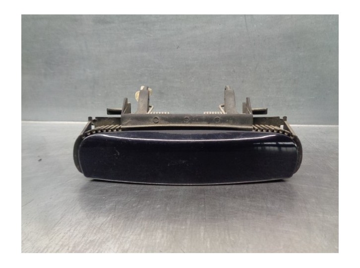 Recambio de maneta exterior delantera derecha para audi a4 avant (8ed) 2.0 tdi referencia OEM IAM 8E0839207  