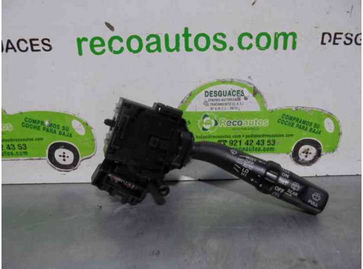 Recambio de mando limpia para toyota avensis wagon (t25) 2.0 d-cat referencia OEM IAM 8465205170 