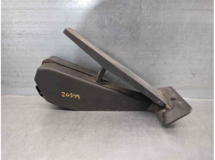 Recambio de potenciometro pedal para bmw serie 1 berlina (e81/e87) 2.0 16v referencia OEM IAM 35426786589  