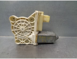 Recambio de motor elevalunas trasero izquierdo para bmw serie 7 (e65/e66) 3.0 turbodiesel cat referencia OEM IAM 67628382001 9 P