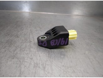 Recambio de sensor impacto para toyota yaris (_p13_) 1.5 hybrid (nhp130_) referencia OEM IAM 988310D130 42356M5Z3 DENSO