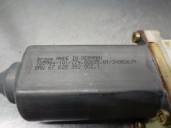 Recambio de motor elevalunas delantero derecho para bmw serie 7 (e65/e66) 3.0 turbodiesel cat referencia OEM IAM 67628382 9 PINE