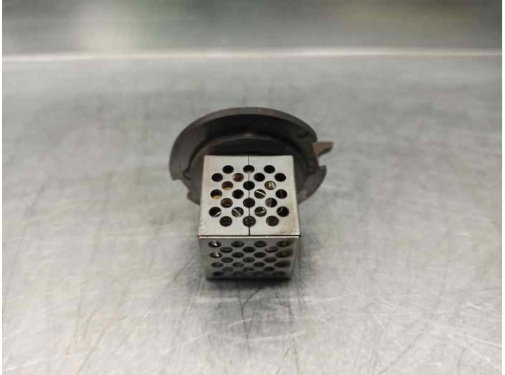 Recambio de resistencia calefaccion para suzuki ignis rg (fh) 1.3 cat referencia OEM IAM 3C290  