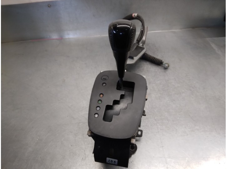 Recambio de palanca cambio para toyota yaris (_p13_) 1.5 hybrid (nhp130_) referencia OEM IAM 3356052620 AUTOMATICO 