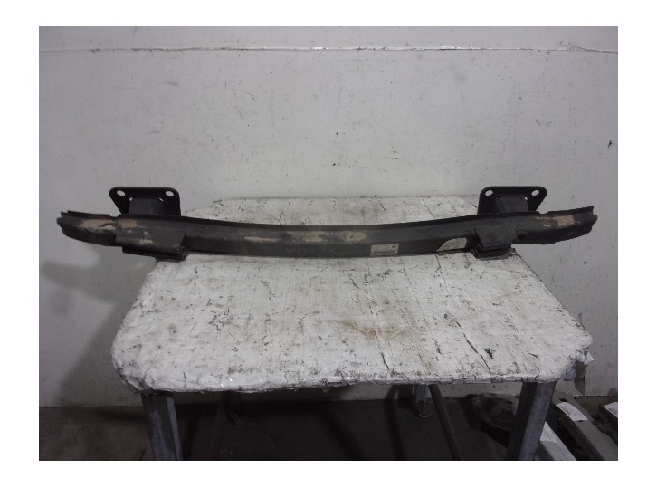 Replacement rear bumper reinforcement for BMW 1 Series saloon (e81/e87) 2.0 16v OEM IAM reference 51127058465 DE HIERRO 5 PU