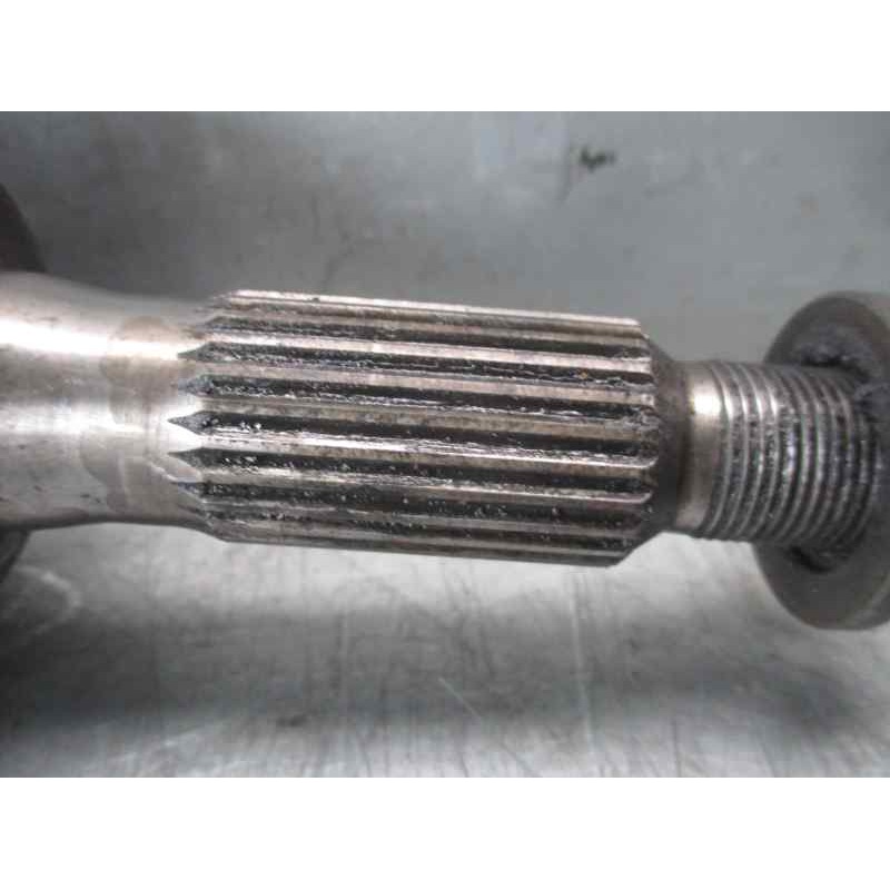 Recambio de transmision delantera derecha para renault trafic (desde 5.89) 1.9 diesel referencia OEM IAM 8200052240  GKN