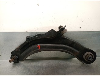 Recambio de brazo suspension inferior delantero izquierdo para renault megane ii sedán (lm0/1_) 1.6 referencia OEM IAM 820029845