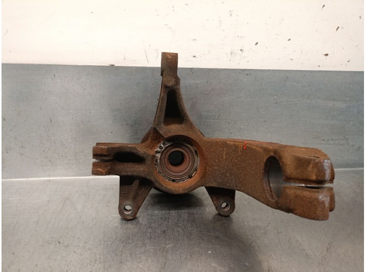 Recambio de mangueta delantera izquierda para renault megane ii sedán (lm0/1_) 1.6 referencia OEM IAM 8200297026 8200297026 