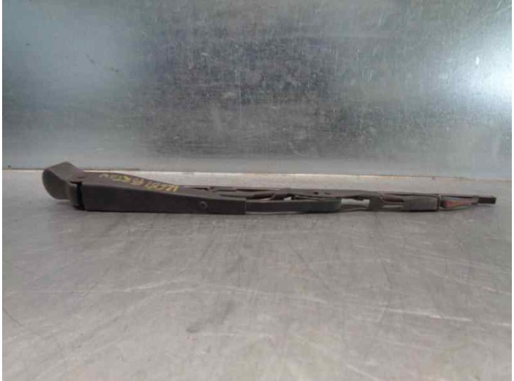 Recambio de brazo limpia trasero para ssangyong rodius 2.7 turbodiesel cat referencia OEM IAM 7853021000  