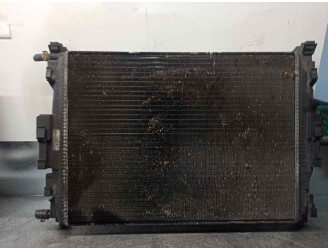 Recambio de radiador agua para renault scenic ii 2.0 referencia OEM IAM 8200115542B 872199FF VALEO