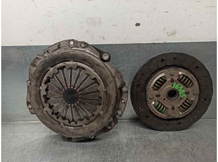 Recambio de kit embrague para citroën saxo 1.4 referencia OEM IAM 205289  