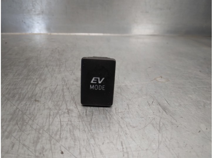 Recambio de interruptor para toyota yaris (_p13_) 1.5 hybrid (nhp130_) referencia OEM IAM 847200D071 