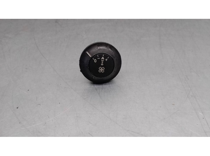 Recambio de mando climatizador para citroën c8 2.2 hdi fap cat (4hw) referencia OEM IAM 1488941077 
