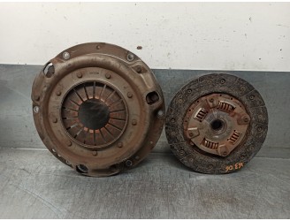 Replacement clutch kit for nissan almera (n15) gx OEM IAM reference 302100E400 