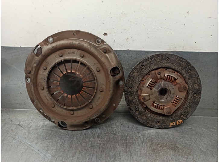 Replacement clutch kit for nissan almera (n15) gx OEM IAM reference 302100E400 