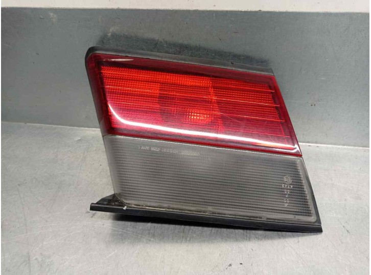Recambio de piloto trasero derecho para nissan almera (n15) gx referencia OEM IAM 265542N328 DE PORTON 4 PUERTAS