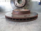 Recambio de disco freno delantero para ford mondeo berlina/familiar (fd) 1.8 turbodiesel referencia OEM IAM 1757848  