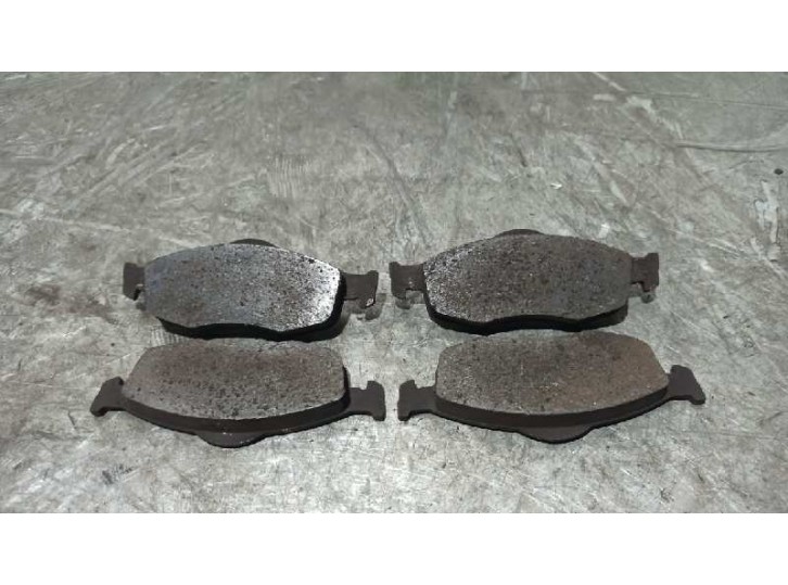 Recambio de pastillas de freno para ford mondeo berlina/familiar (fd) 1.8 turbodiesel referencia OEM IAM 