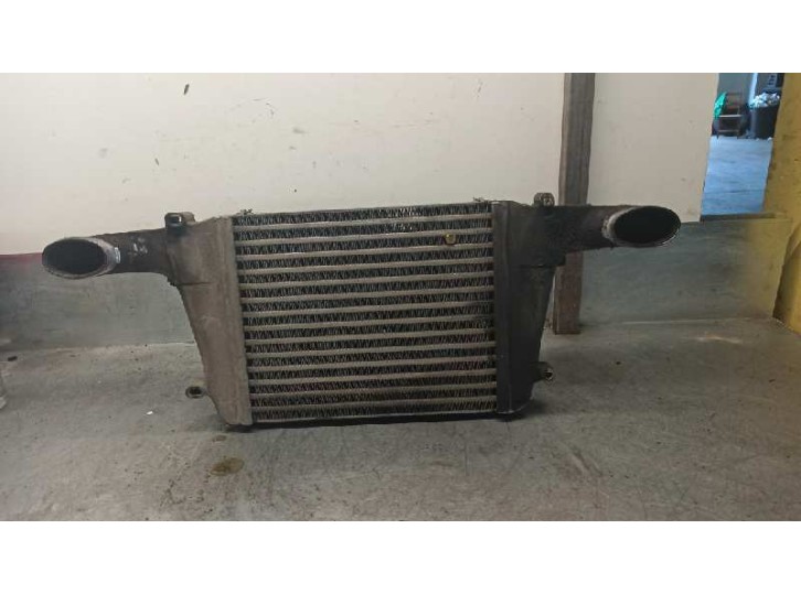 Recambio de intercooler para nissan trade 100 3.0 turbodiesel referencia OEM IAM 130030051F 10728 BEHR