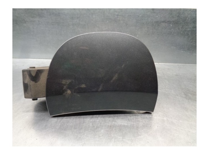 Replacement outer fuel cap for Citroën C4 Cactus 1.6 BlueHDi FAP OEM IAM reference 9801501380 