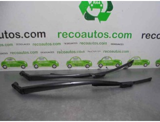Recambio de brazo limpia delantero derecho para toyota auris 1.4 turbodiesel cat referencia OEM IAM   