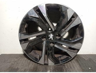 Recambio de llanta para peugeot 2008 (p1) gt line referencia OEM IAM 9828186080 R176.5J17CH4-32 
