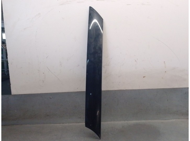 Replacement front moldings for Mini Mini Countryman (F60) Cooper OEM IAM reference 7390104 51137390104 