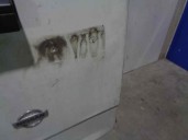 Replacement rear left door for Nissan Trade 100 3.0 turbodiesel OEM IAM reference 3459275 WHITE 5 DOORS