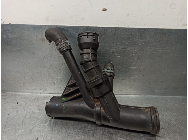 Recambio de tubo para volkswagen passat berlina (3b3) comfortline referencia OEM IAM 04L121071E 