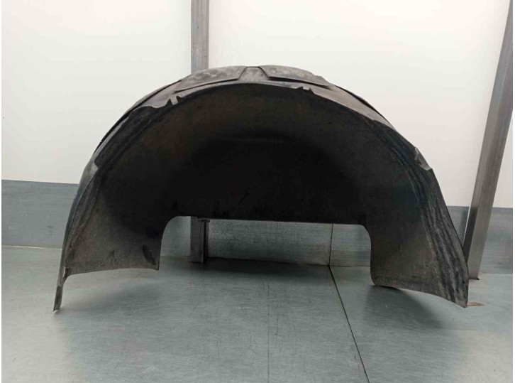 Recambio de paso rueda trasero izquierdo para mercedes-benz vito mixto 06.2003 2.1 cdi cat referencia OEM IAM A6396840577 CEST