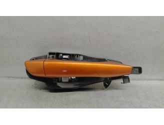 Recambio de maneta exterior delantera derecha para peugeot 2008 (p1) gt line referencia OEM IAM 9802977180 5 PUERTAS