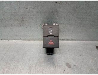 Recambio de warning para hyundai i20 iii (bc3, bi3) 1.0 t-gdi hybrid 48v referencia OEM IAM 93790Q0000 