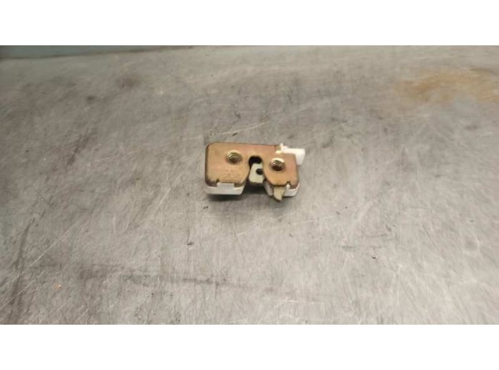 Recambio de cerradura maletero / porton para ford ka (ccq) 1.3 cat referencia OEM IAM 97KGB43102AC 