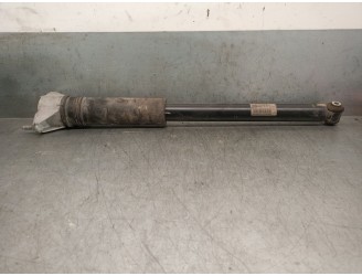 Recambio de amortiguador trasero derecho para mercedes-benz cla (c118) cla 200 d (118.312) referencia OEM IAM A1183200501 A11832