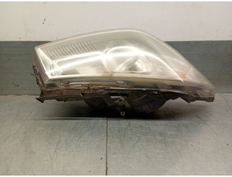 Recambio de faro derecho para renault megane ii (bm0/1_, cm0/1_) 1.6 16v referencia OEM IAM 8200412742E 7701063220 