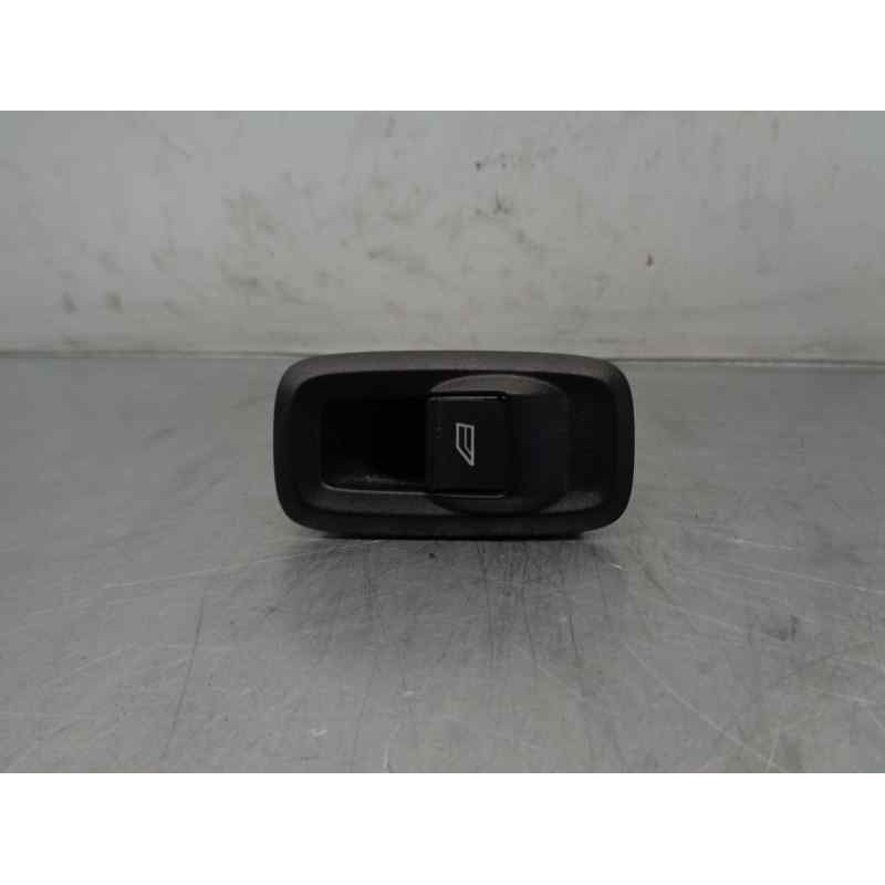 Recambio de mando elevalunas trasero derecho para ford fiesta (cb1) 1.6 tdci cat referencia OEM IAM   