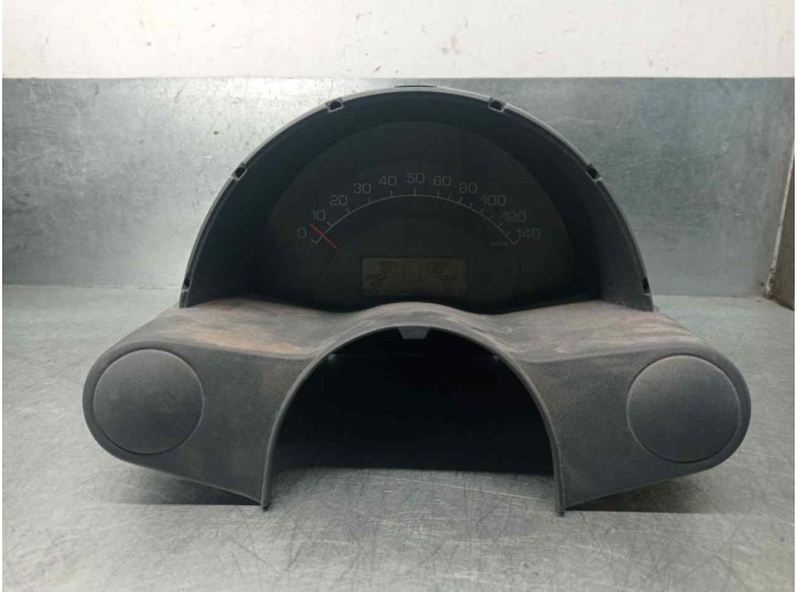 Recambio de cuadro instrumentos para smart coupe turbo cat referencia OEM IAM 0010124V003  