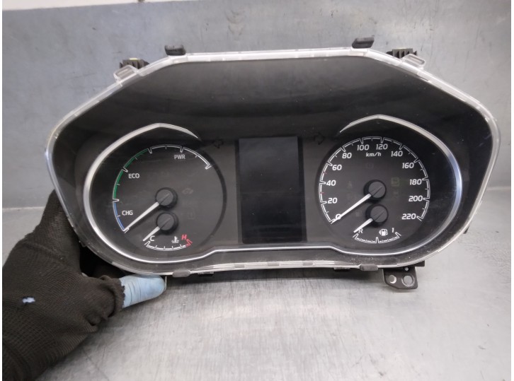 Recambio de cuadro instrumentos para toyota yaris (_p13_) 1.5 hybrid (nhp130_) referencia OEM IAM 83800F5441 MB1575906810 DENSO