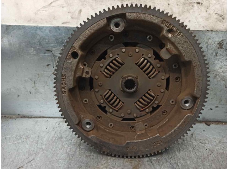 Recambio de volante motor para smart coupe turbo cat referencia OEM IAM 0009855V001  